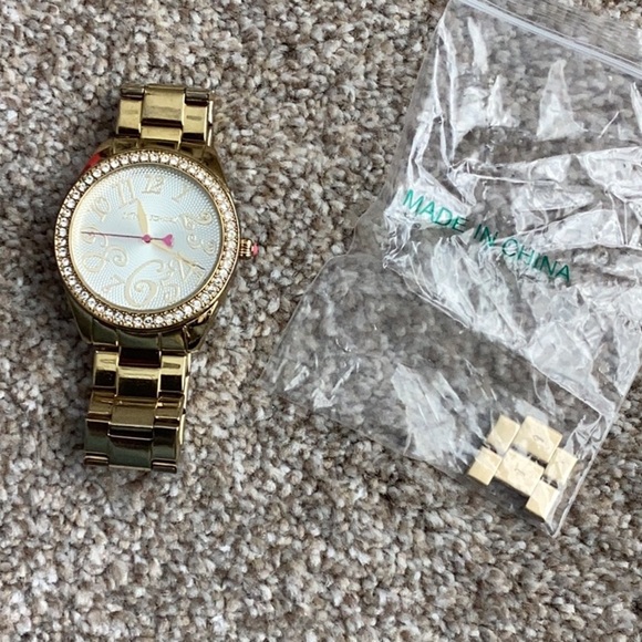 Betsey Johnson Gold Watch - Picture 7 of 7